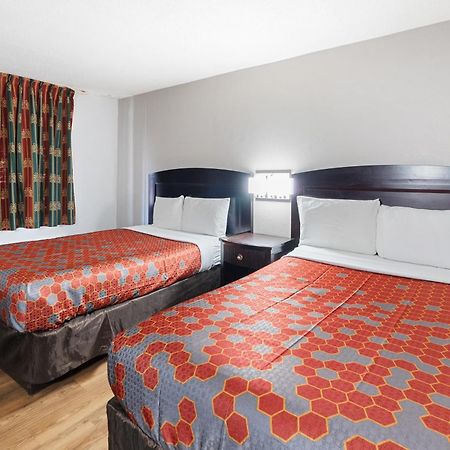 Red Carpet Inn Philadelphia Airport Lester Ngoại thất bức ảnh