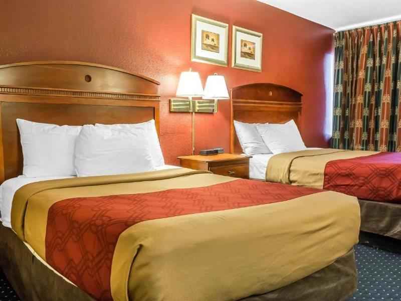Red Carpet Inn Philadelphia Airport Lester Ngoại thất bức ảnh