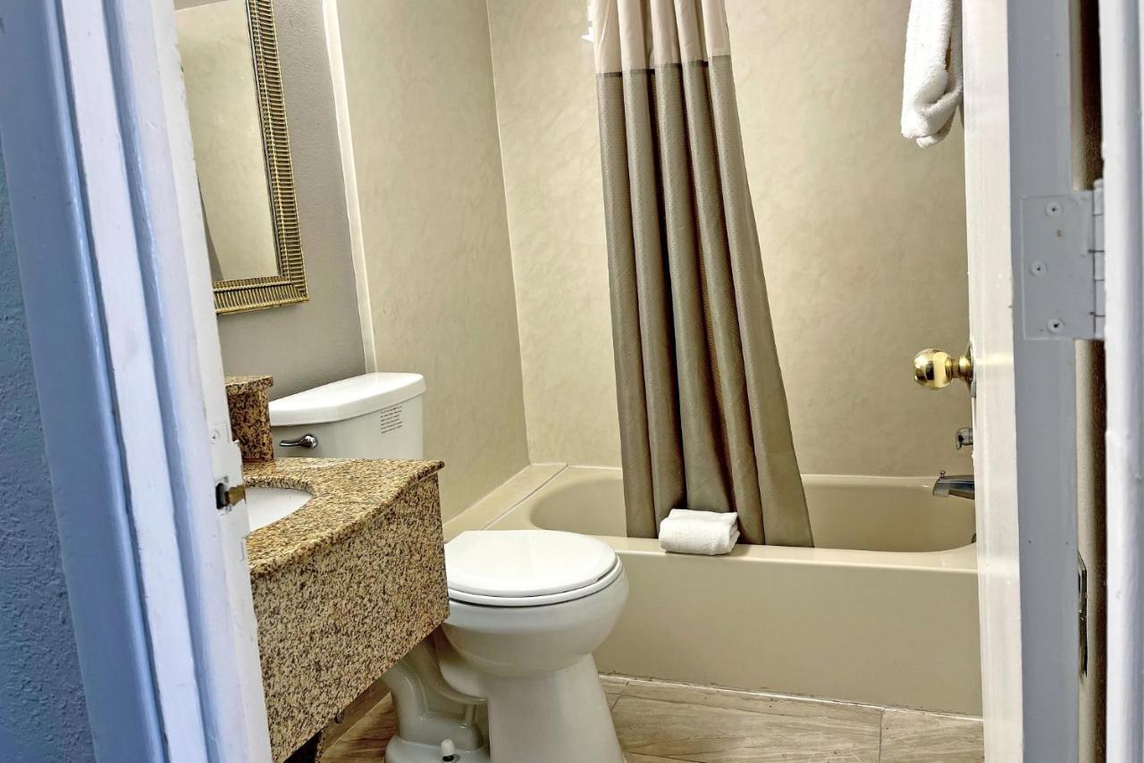 Red Carpet Inn Philadelphia Airport Lester Ngoại thất bức ảnh