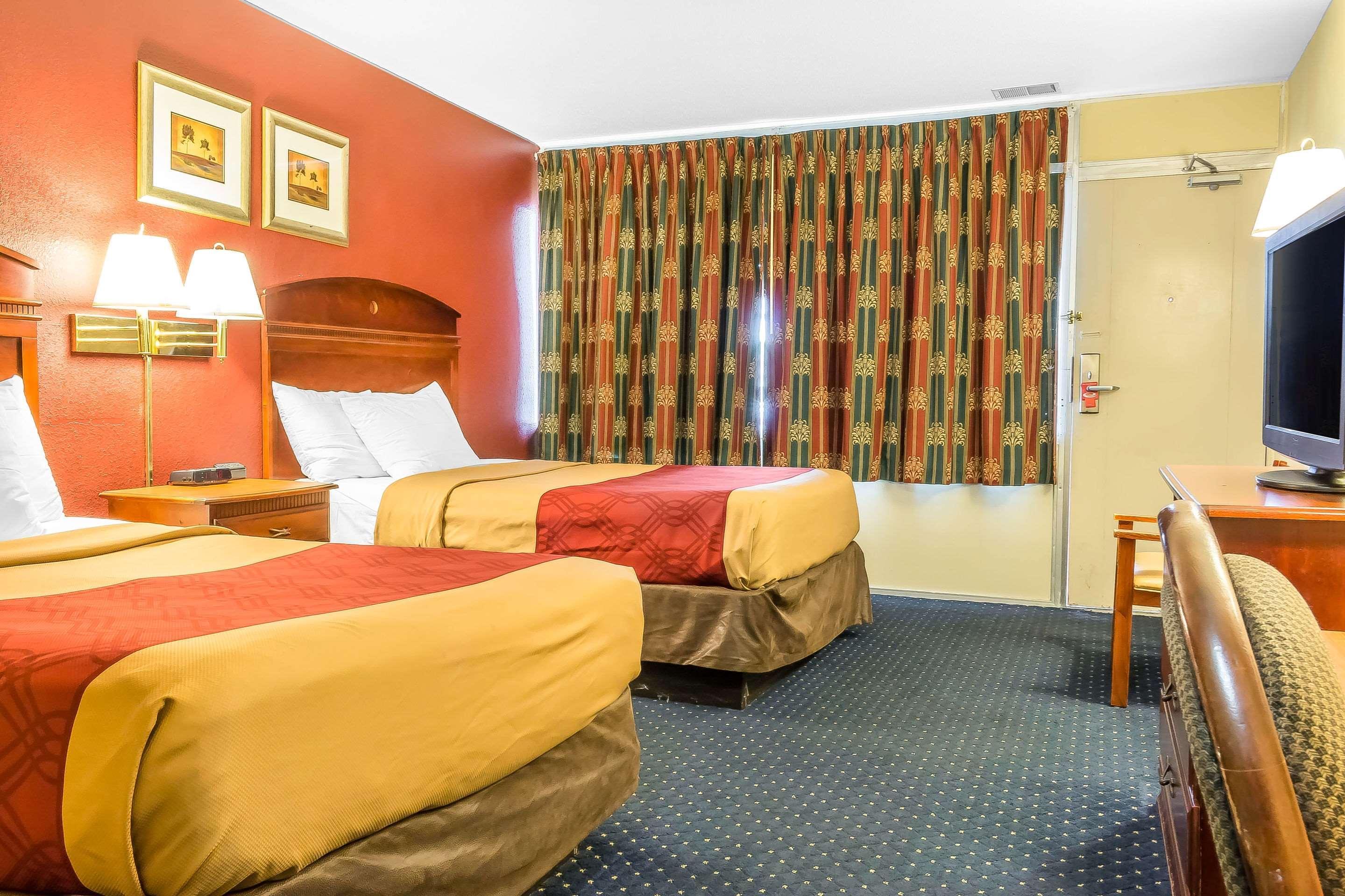 Red Carpet Inn Philadelphia Airport Lester Ngoại thất bức ảnh